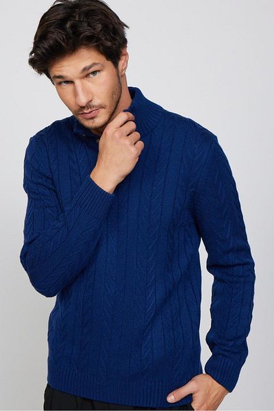 Tudors Мъжки тънък трикотаж Slim Fit мек текстуриран трикотаж с яка и копчета Син пуловер Saks