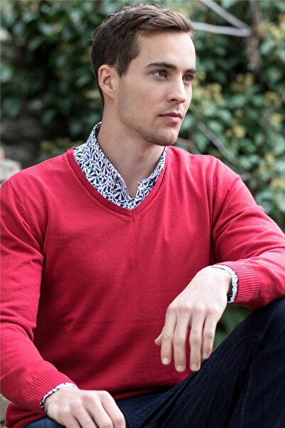 Tudors Men's Slim Fit Slim Fit V-Neck Cotton Red Knitwear Sweater