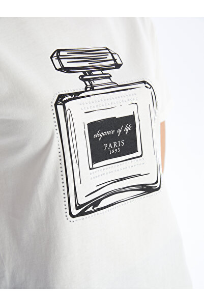 LC Waikiki Damen - Bedrucktes T-Shirt mit Rundhalsausschnitt und kurzen Ärmeln