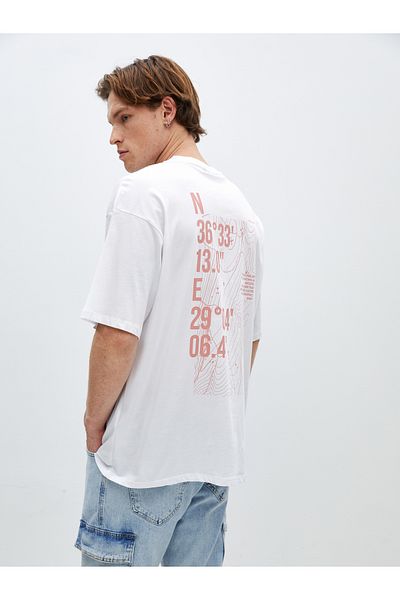LC Waikiki Bedrucktes Herren-T-Shirt aus gekämmter Baumwolle – Rundhalsausschnitt, kurze Ärmel