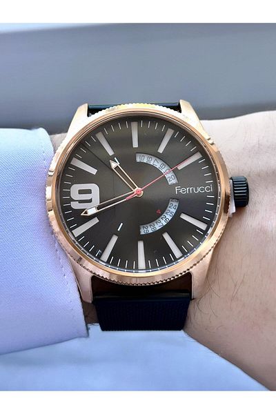 Ferrucci  Men's Straw Band Wristwatch