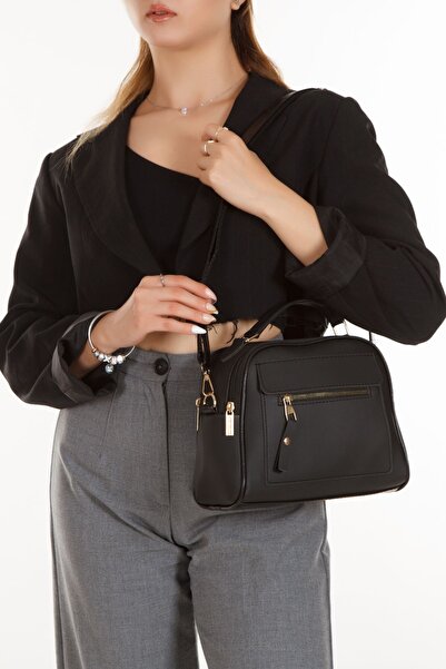 Adelina Bags Černá dámská taška - tři přihrádky, crossbody, do ruky a přes rameno