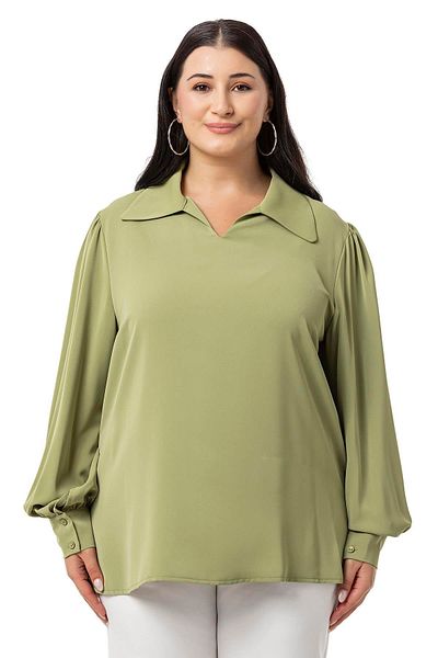 DISENTIS MODEST Green Green - Plus Size Blouse with Shirt Collar and Cuffs and Side Slits