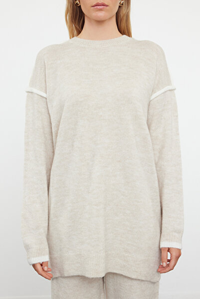 Trendyol Modest Σετ πλεκτών μπεζ πάνω και κάτω - Πέτρινες σωληνώσεις TCTAW25US00052