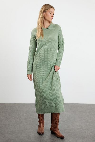 Trendyol Modest Πλεκτό φόρεμα με γιακά πόλο πράσινο ψάρι με μοτίβο πίσω - TCTAW25EB00030