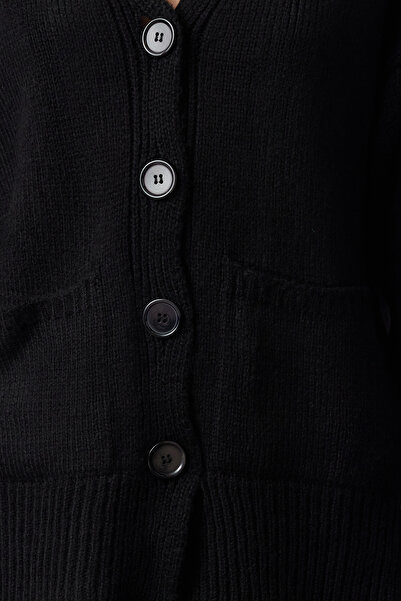Trendyol Collection Black Basic Soft Textured Knitwear Cardigan TWOAW20HI0213
