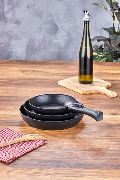 Taç Easy Connect 3-Piece Plug-in Handle Pan Set / Ergonomic Plug-in Handle