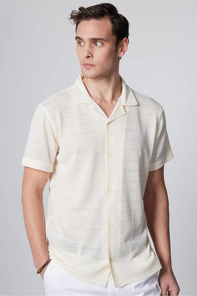 Tudors Λευκό Slim Fit Summer Shirt - Slim Fit, Κοντομάνικο, Apple Collar