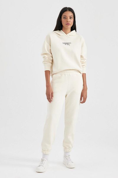 DeFacto Pocketed Jogger Sweatpants - Thick T5903az23au
