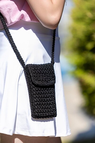 Hipnoz Medya ve Sanat El Örgüsü El Yapımı Makrome Ipi Telefon Çantası Siyah Handmade (KAĞIT IP DEĞİLDİR VE ASTARSIZDIR)