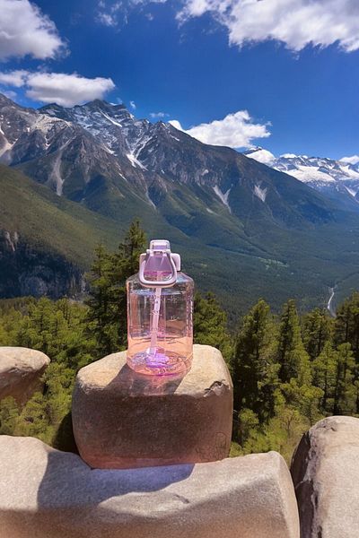 YDGR 1.5 L Water Bottle - Easy Portability, Use with Handle, Handle and Straw