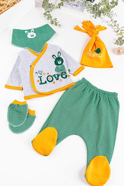 Babymod 5 Piece Baby Hospital Output Baby Set with Rabbit Figure