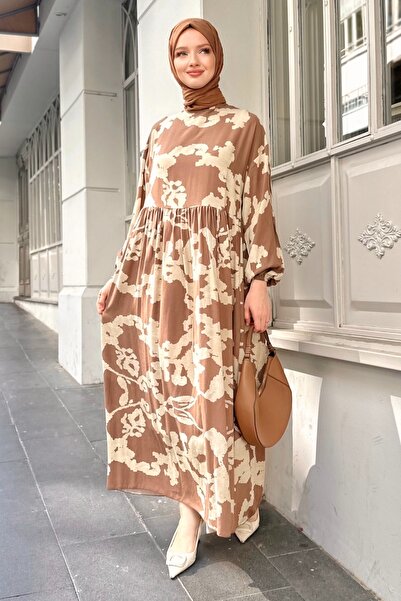 Gizce Camel Mayi Dress