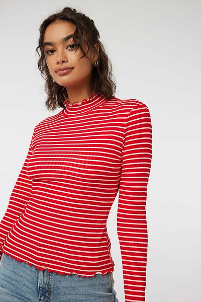 Ardene بلوزة مخططة بحافة الخس وأكمام طويلة