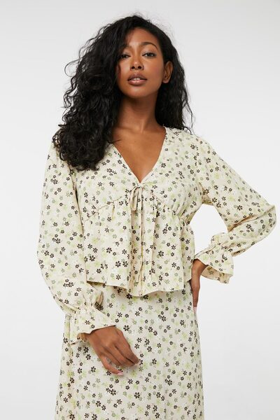 Ardene Daisy Floral Peplum Blouse