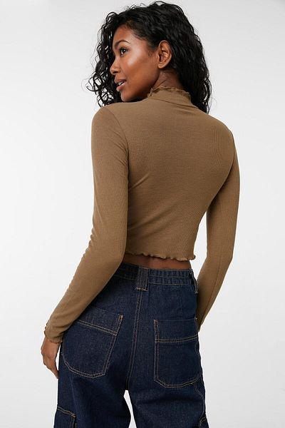Ardene Lettuce Edge Long Sleeve Top