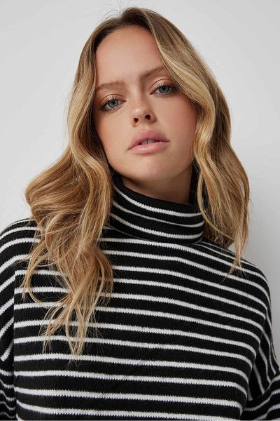 Ardene Striped Turtleneck T-Shirt