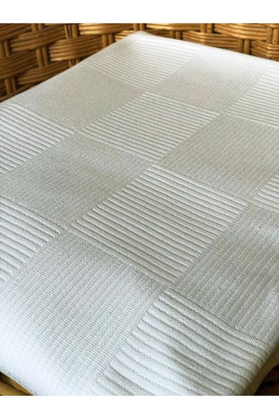 Lucy and Home 160x240cm 100% Cotton Cream Jacquard Pique Bedspread
