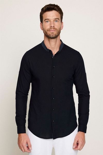 Tudors Μαύρο Slim Fit Ανδρικό πουκάμισο - Μακρύ μανίκι, 100% βαμβάκι, λινό υφή, γιακά που κυριαρχεί, επωμίδα