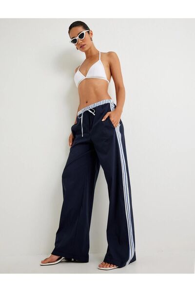 Koton X   Yanları Şerit Detaylı Bol Paça Pantolon Renk Kontrastlı Beli Bağlamalı Cepli