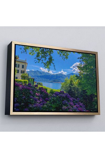 Harita Sepeti Tablou de perete pentru casă cu vedere la lac între flori violet într-un cadru-3673