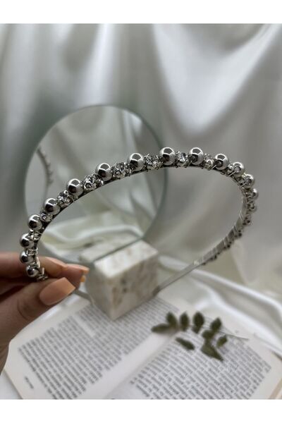 modernist تاج من اللؤلؤ الفضي وحجر الزركون