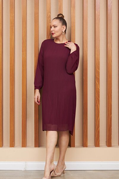 Imagine Giyim The Symbol of Elegance - Plus Size Burgundy Evening Dress, Pleated and Long Sleeve
