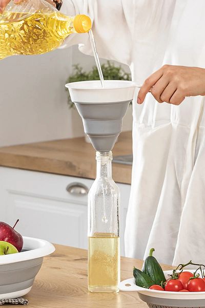Milenay Accordion Funnel - Kitchens Indispensable, Space-Saving
