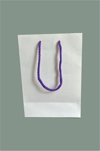 Spacepiks 25 White Cardboard Bags with Purple Strings - Gift and Party Bag