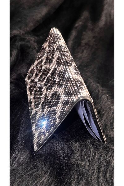 Oasis Life Leopar Desenli Taşlı Ruhsat Klılıf Kabı Siyah Ve Gri Ton Bekaks