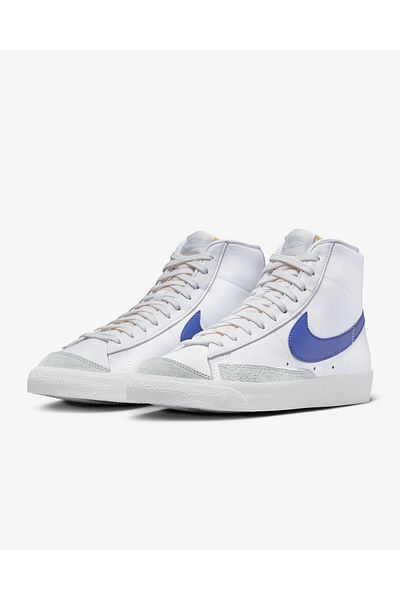 Nike Blazer Mid 77 Vintage BQ6806-124 Herren-Sneaker