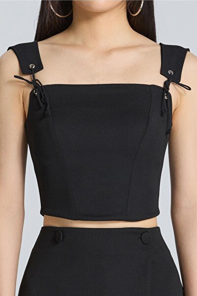 boutiquen 2584 Black Crop with Lace Strap