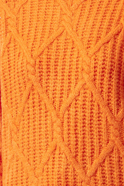 Trendyol Collection Narancssárga, széles szabású, puha textúrájú kötöttáru pulóver TWOAW23KZ01373