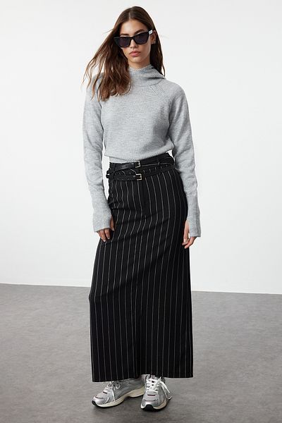 Trendyol Collection Soft Textured Gray Knitwear Sweater - Hooded and Toe-Shaped Sleeves Twoaw25Kz00084