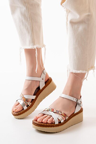 Aymood 730-015 Beyaz Multi Ortopedik Hakiki Deri Dolgu Kadın Sandalet