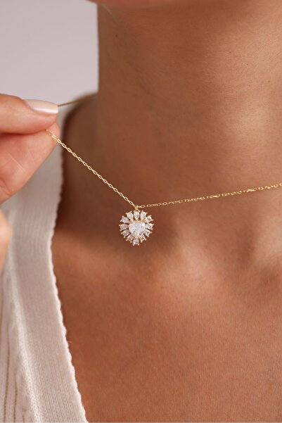 Nereze 925 Ayar Gümüş Gold Kaplama Baget Taşlı Beyaz Kalp Kolye