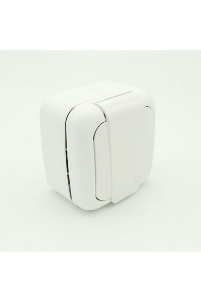 VİKO Palmiye Surface Mounted Covered Grounded Socket White