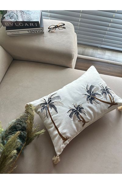 en gözde home Embroidery Detailed Kilift Throw Pillow