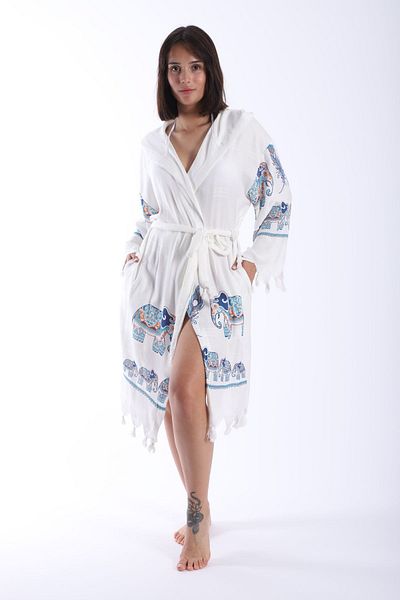 SEMTEKSTİL Bamboo Viscon Bathrobe - Patterned and Pocketed, Beach, Sauna, Bath and Holiday Concept