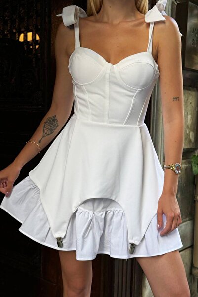 VAGGON Rochie Albă Mini - Kiss Guler și Detaliu Fustă Prm1018