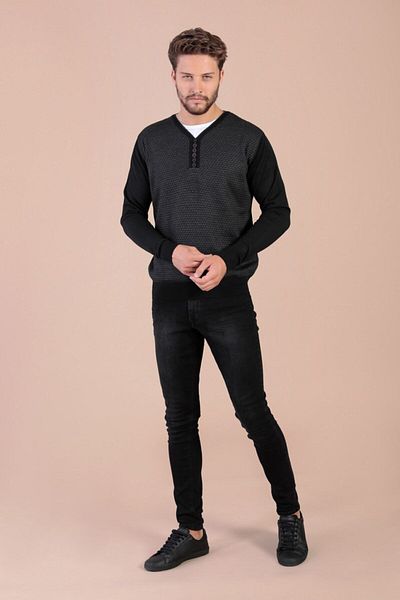 Ferraro Pulover negru din lână superfină cu decolteu în V pentru bărbați 3914 VP