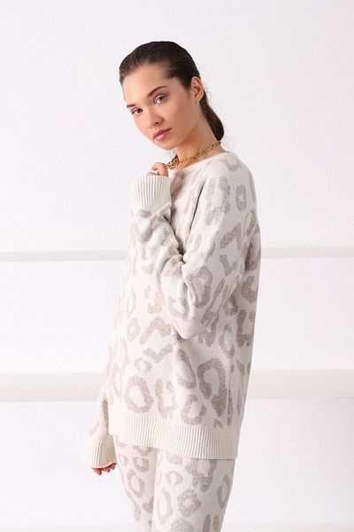 Ferraro Women's Leopard Print Crew Neck Cashmere Women's Knitwear Sweater