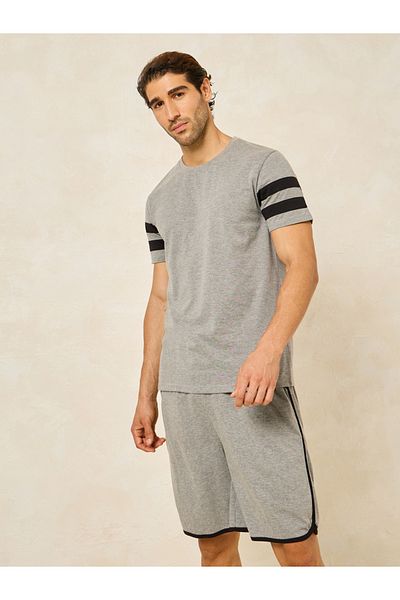 Styli Striped Sleeves Detail T-Shirt & Shorts Set