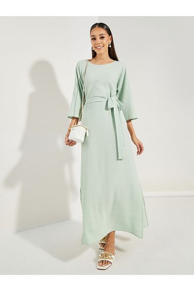 Styli Textured Jalabiya with Side Slit