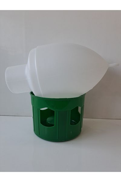 M&H 6 Lt. Pigeon Waterer