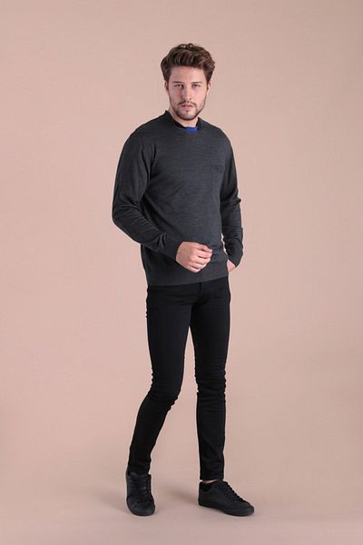 Ferraro Ανδρικό πουλόβερ από μαλλί Anthracite Crew Neck Superfine -