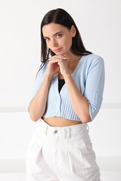 Ferraro Women's Ice Blue V-Neck Two Button Knitwear Bustier