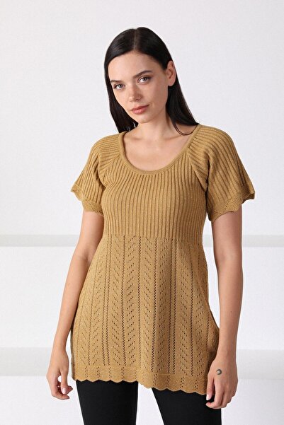 Ferraro Women's Camel Round Neck Waist Gathered Knitwear Sweater