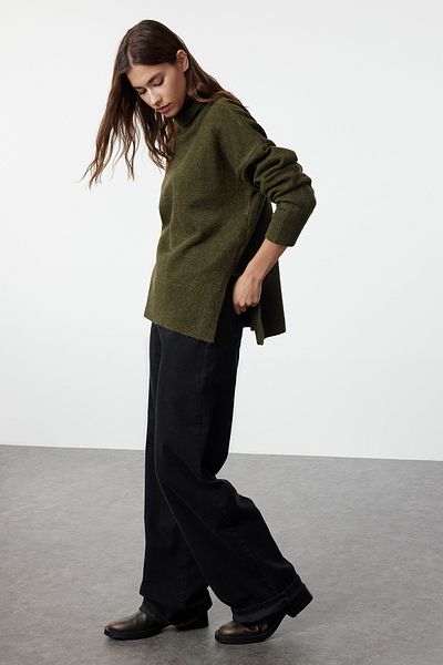 Trendyol Collection Széles szabású khaki kötöttáru pulóver - puha textúra TWOAW20XS0026