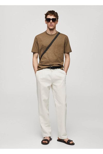 MANGO Man T-Shirt aus 100 % Baumwolle mit Taschen